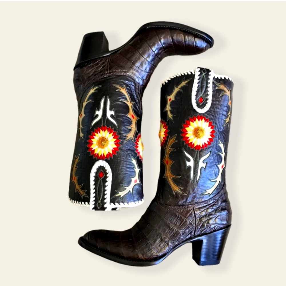 RARE Frye LIMITED EDITION Jennifer Estes Floral Crocodile Leather Cowboy Boot